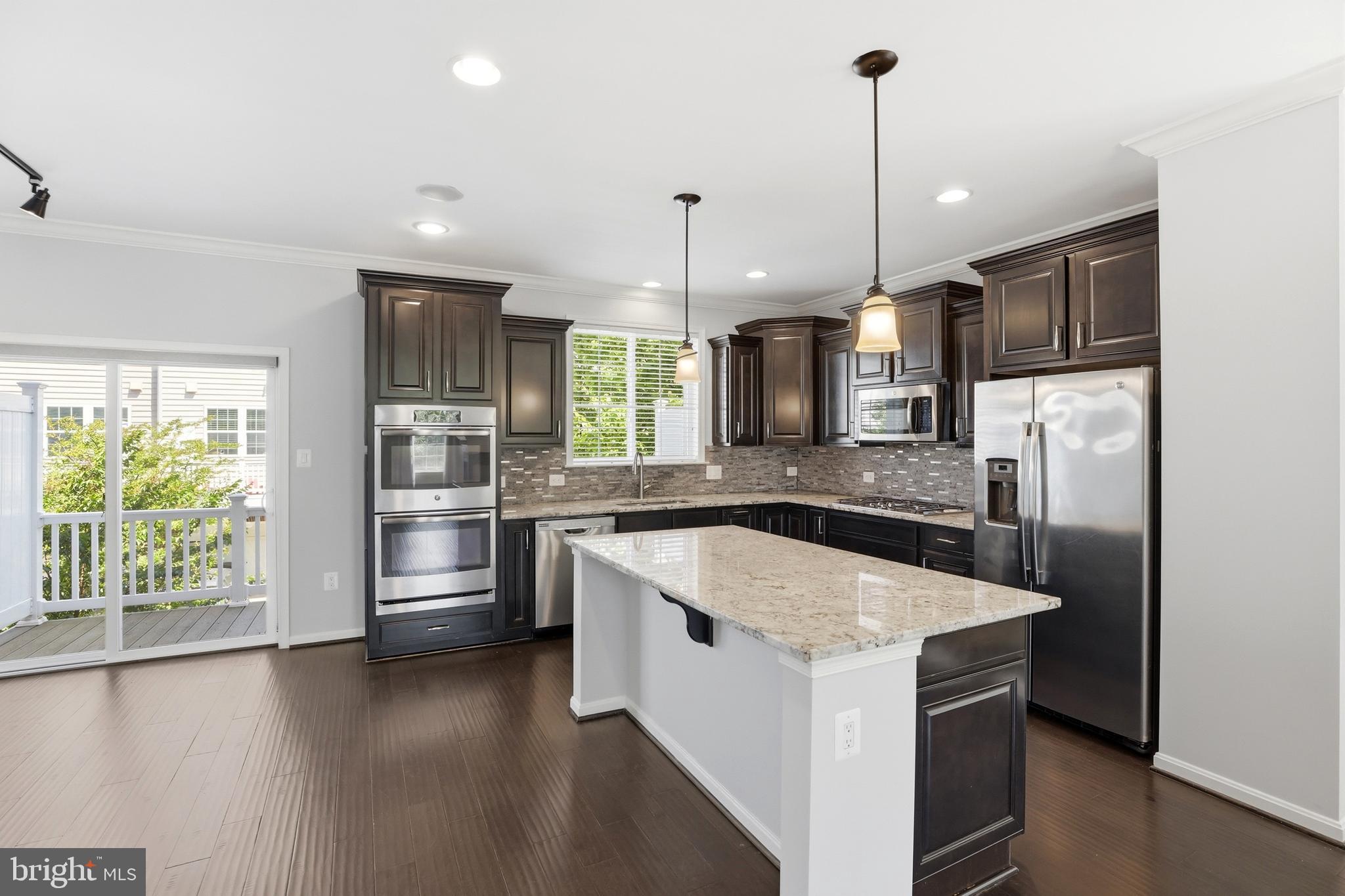 HASTINGS MARKETPLACE - Residential