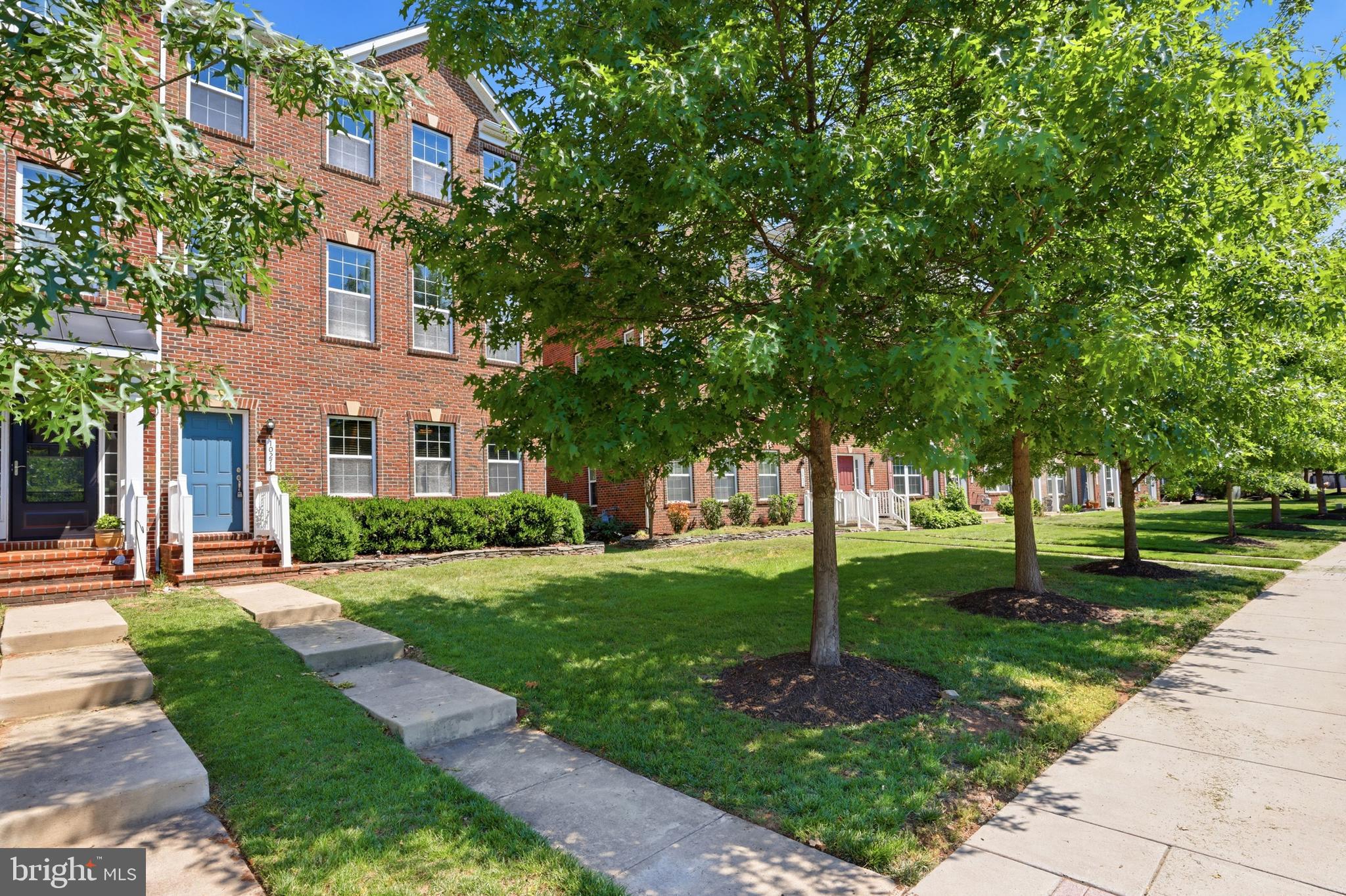 HASTINGS MARKETPLACE - Residential