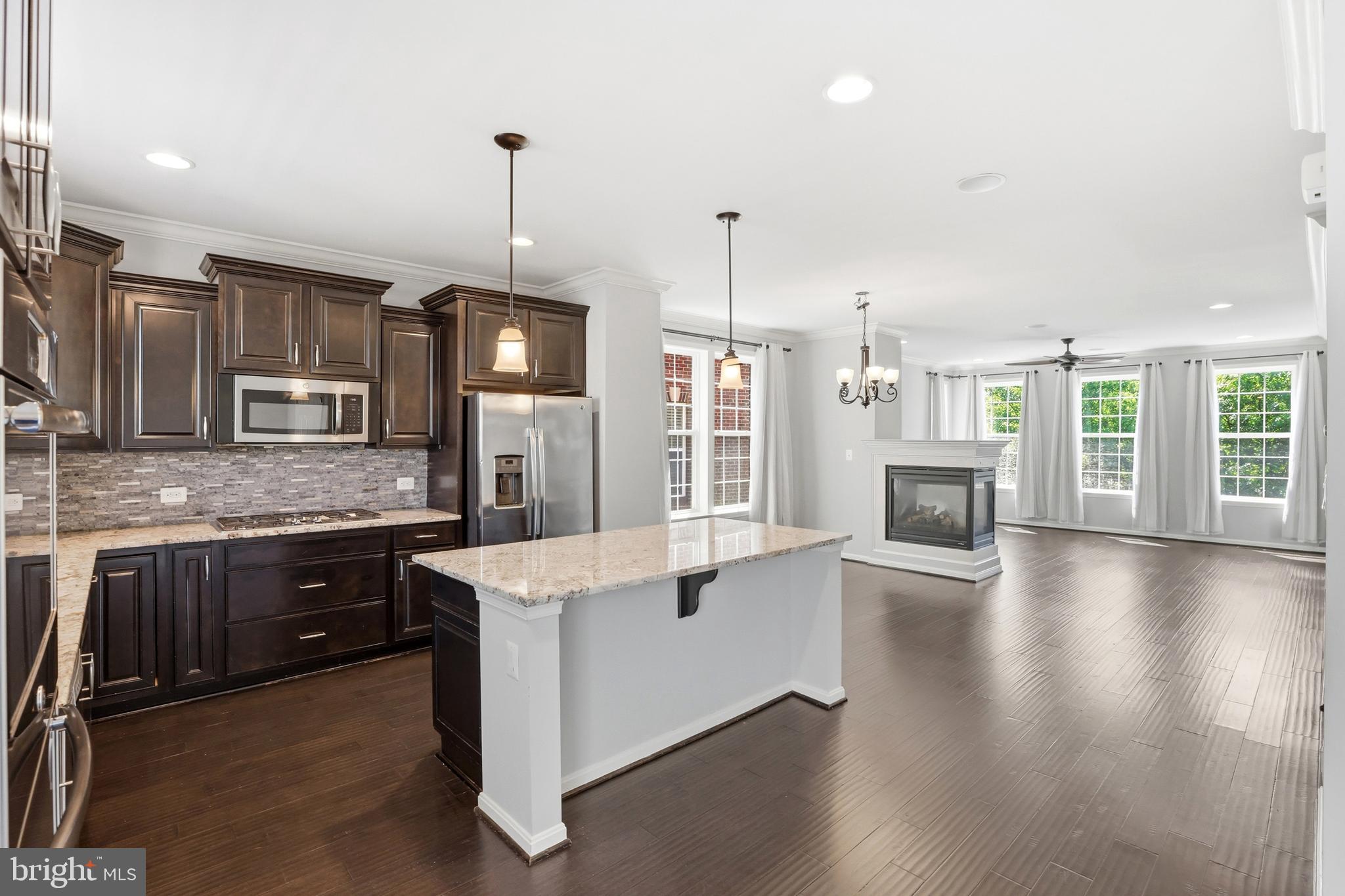 HASTINGS MARKETPLACE - Residential