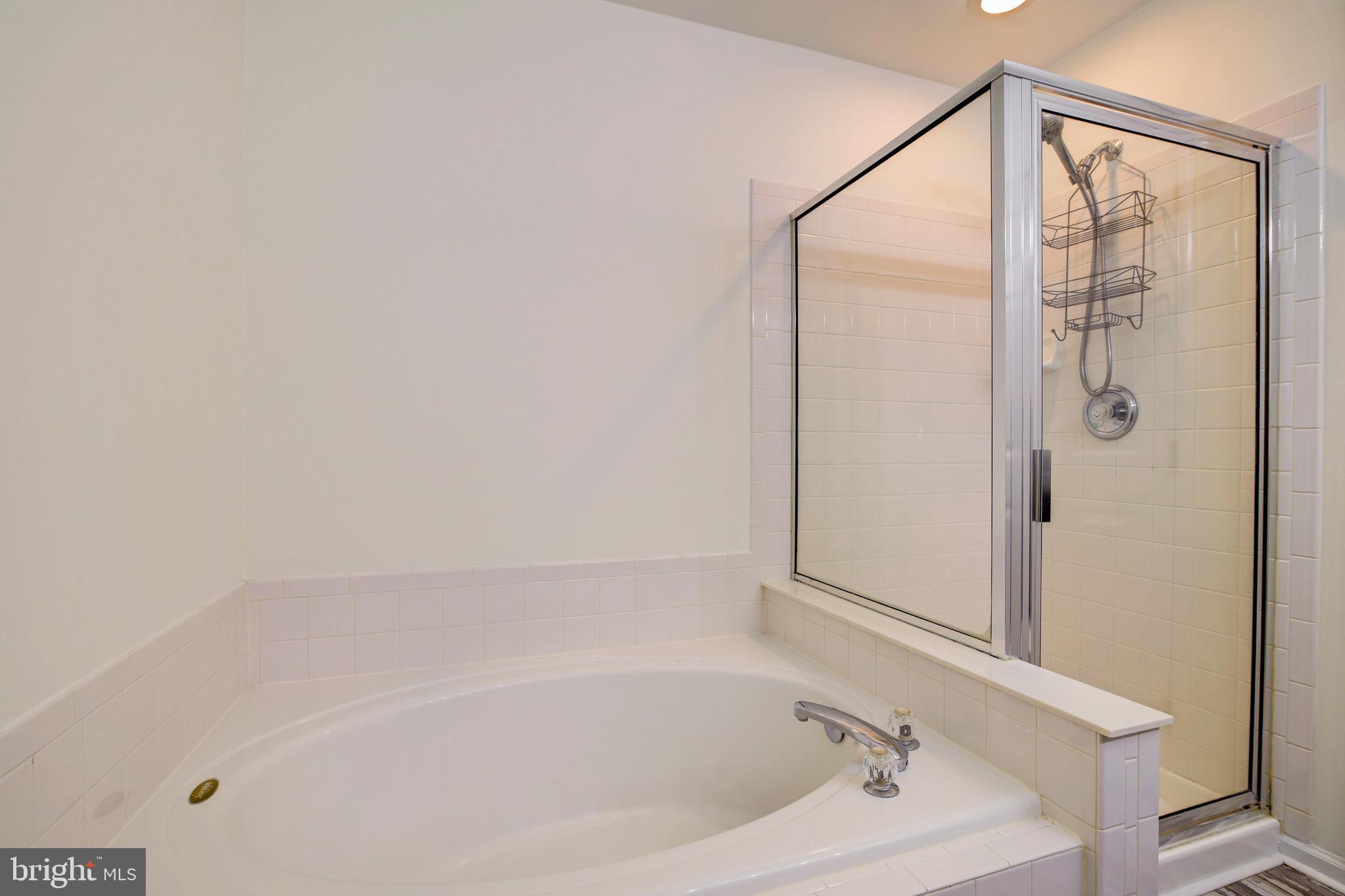 POTOMAC LAKES - Residential