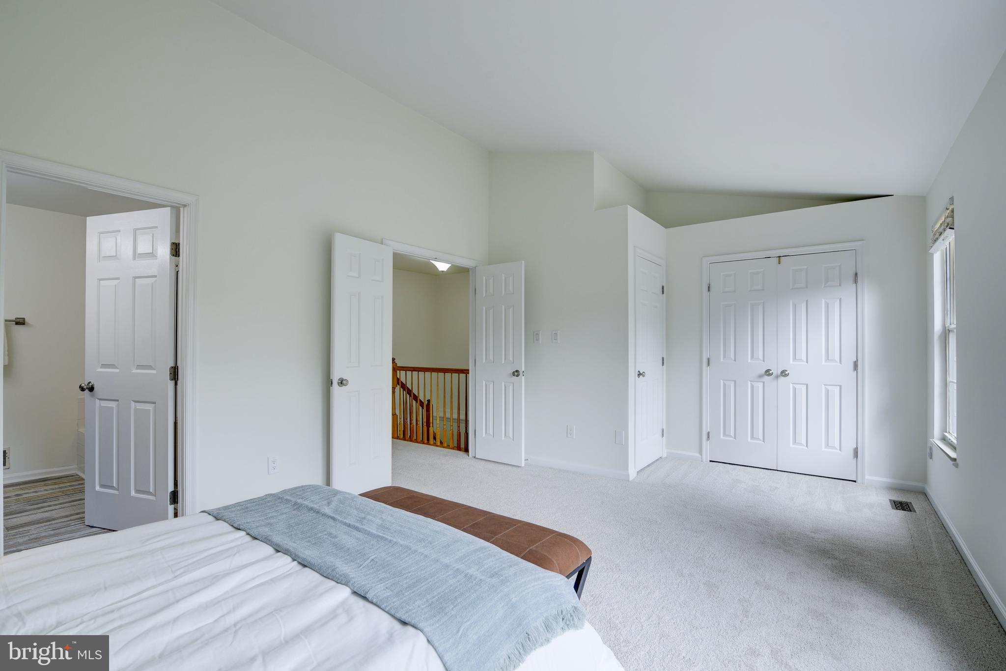 POTOMAC LAKES - Residential