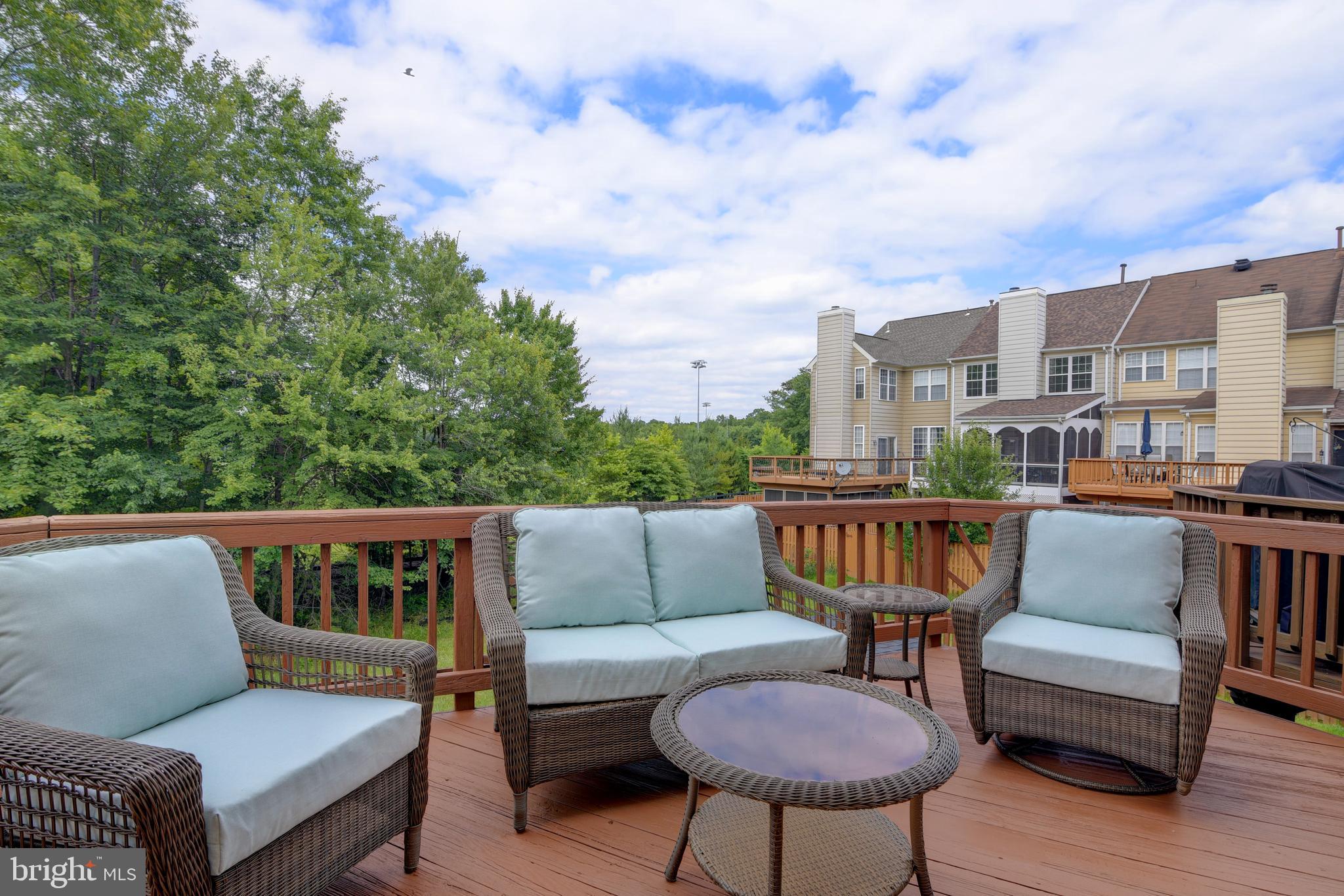 POTOMAC LAKES - Residential