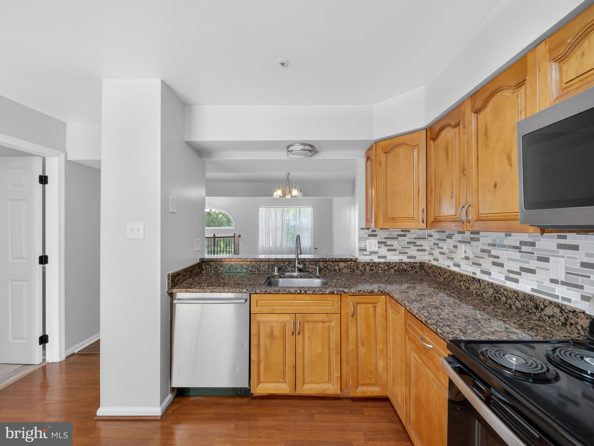 RUSSETT - Residential