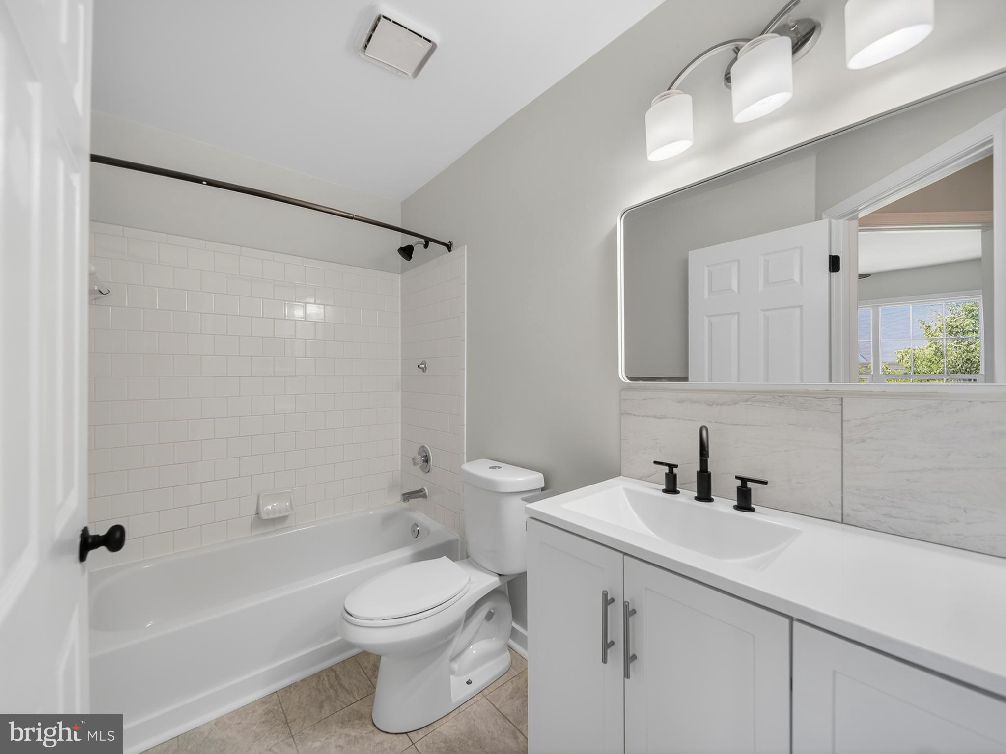 RUSSETT - Residential