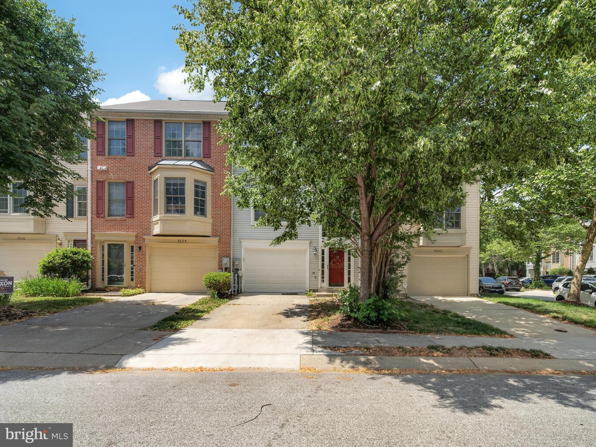 RUSSETT - Residential