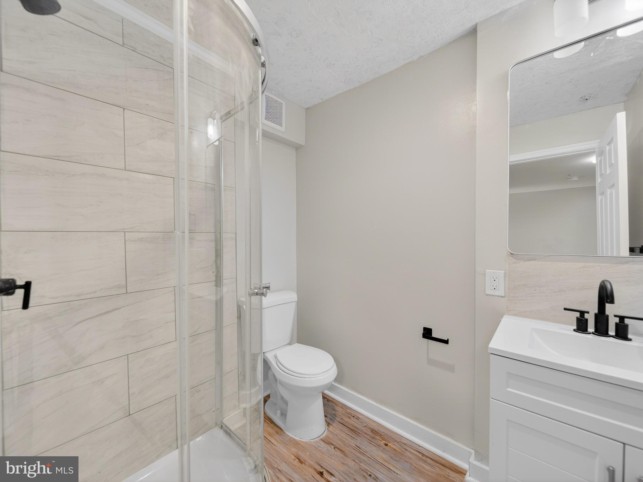 RUSSETT - Residential