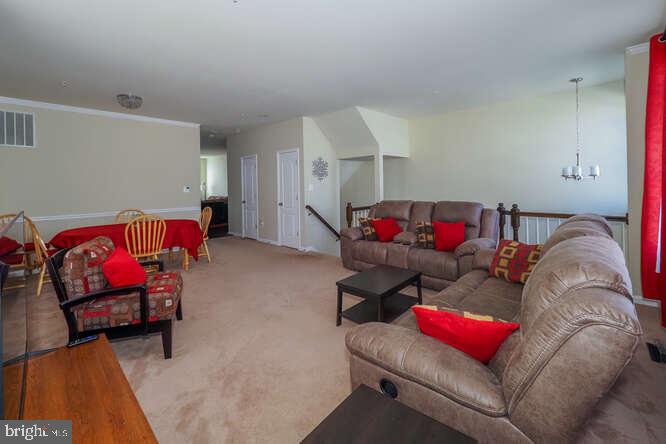 TANYARD SPRINGS - Residential