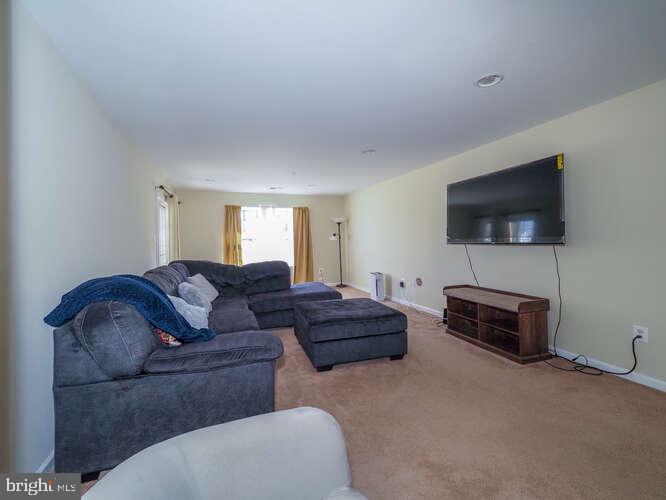 TANYARD SPRINGS - Residential