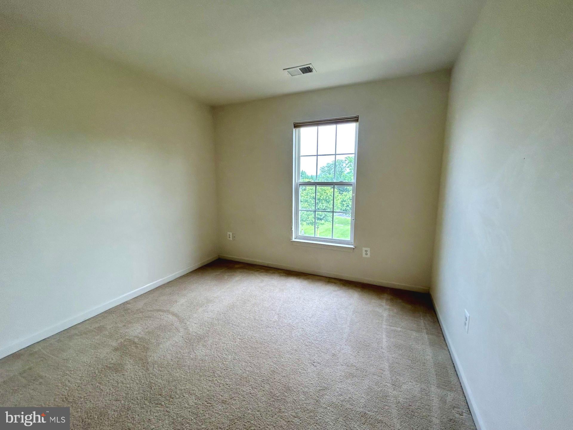 WINDMILL CROSSING - Residential Lease