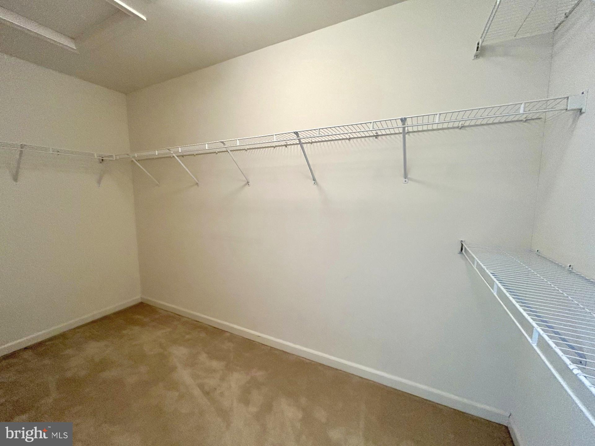 WINDMILL CROSSING - Residential Lease