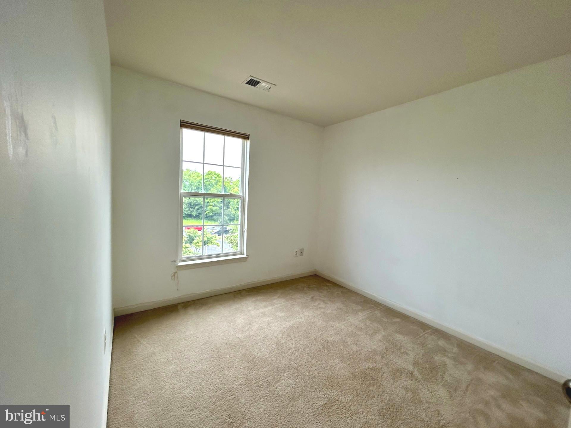 WINDMILL CROSSING - Residential Lease