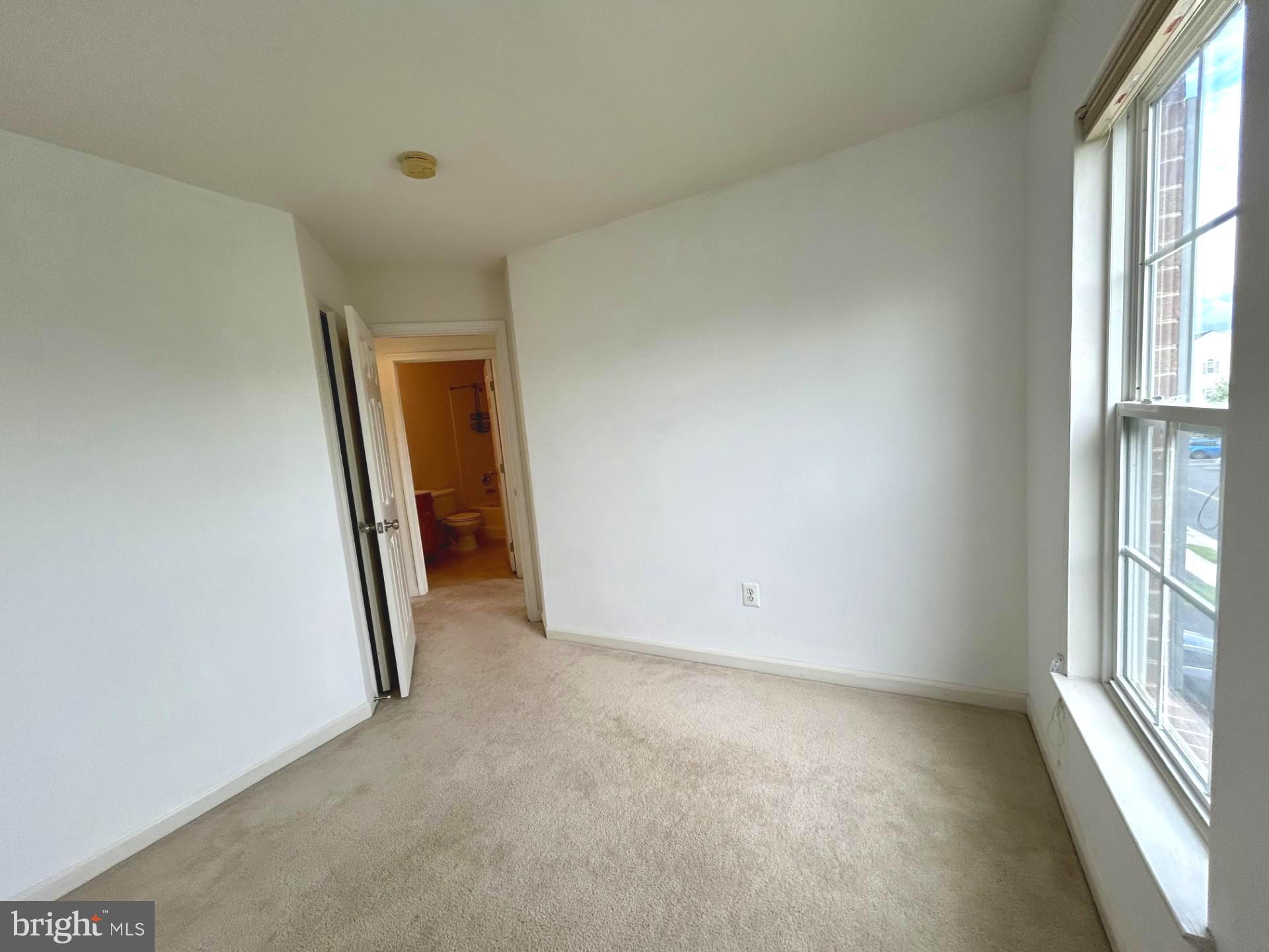 WINDMILL CROSSING - Residential Lease