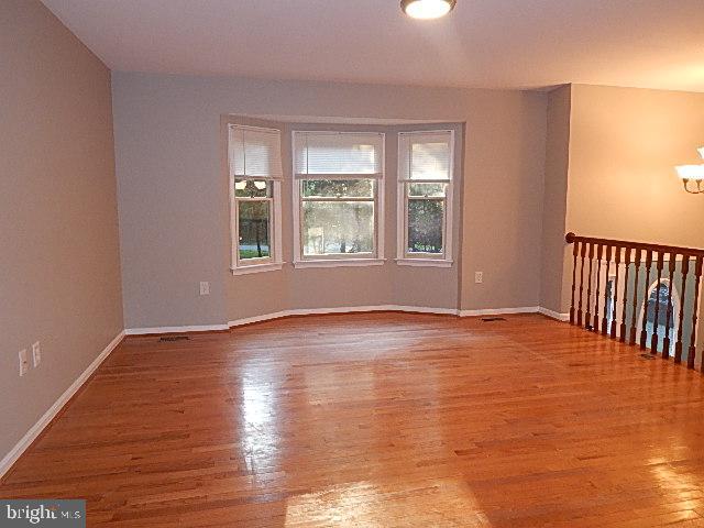 12802 LAKE WILDERNESS LANE