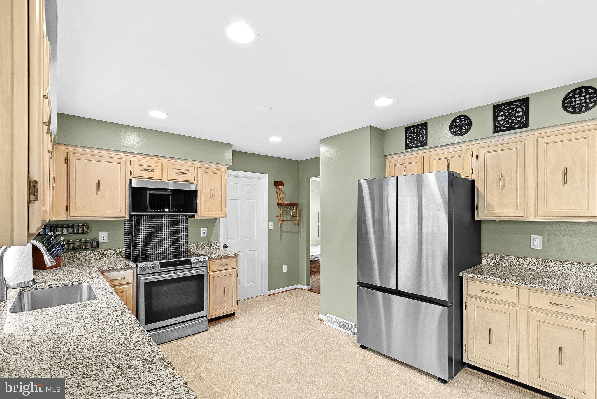 BLANDSFORD - Residential