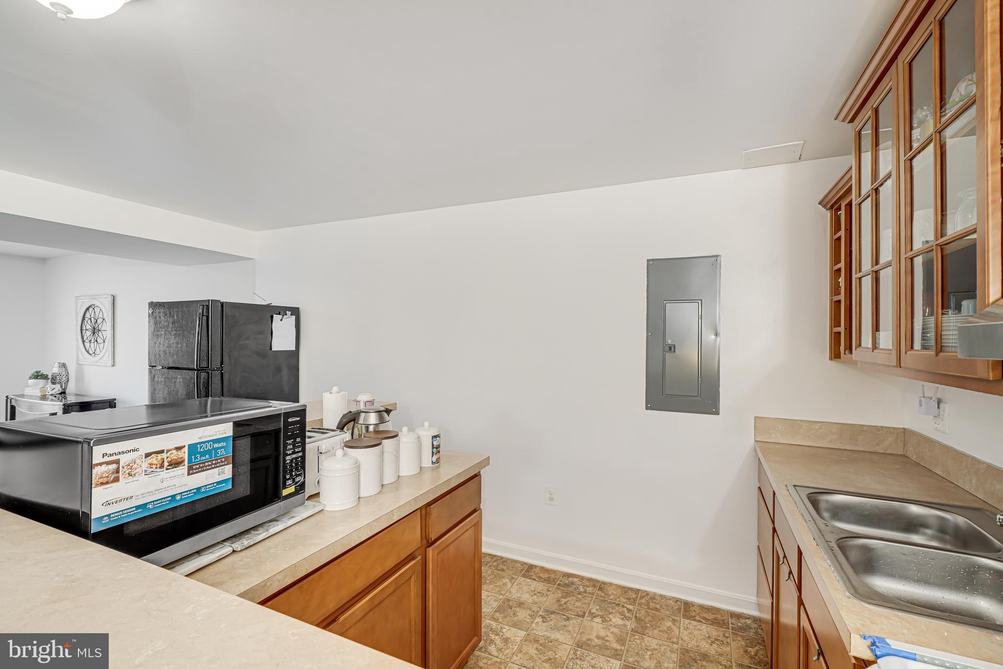 EAGLES POINTE WEST - Residential