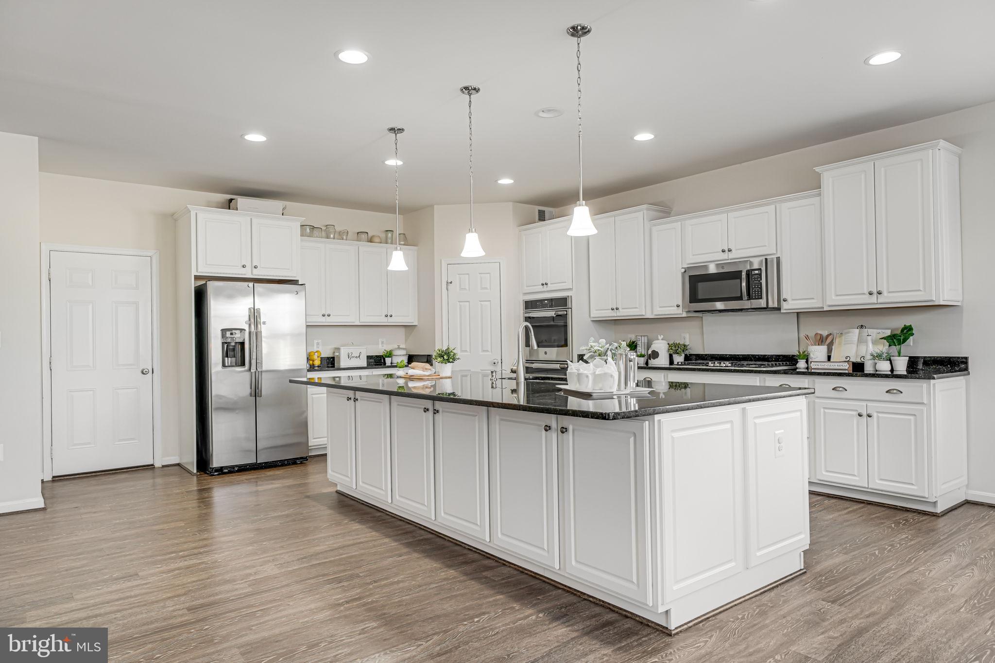 EAGLES POINTE WEST - Residential