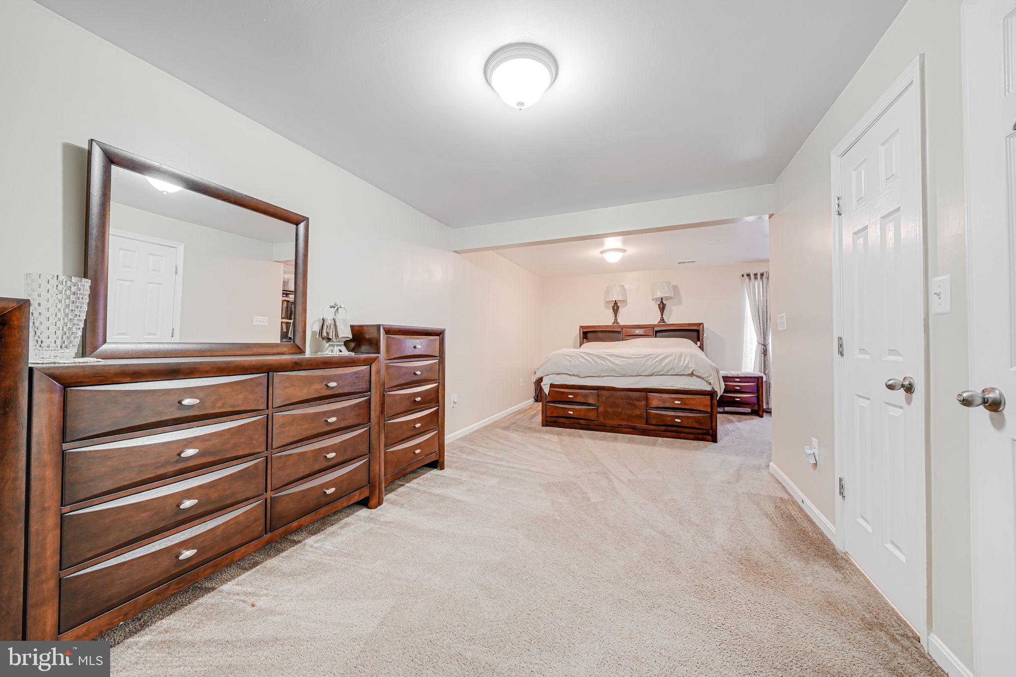 EAGLES POINTE WEST - Residential