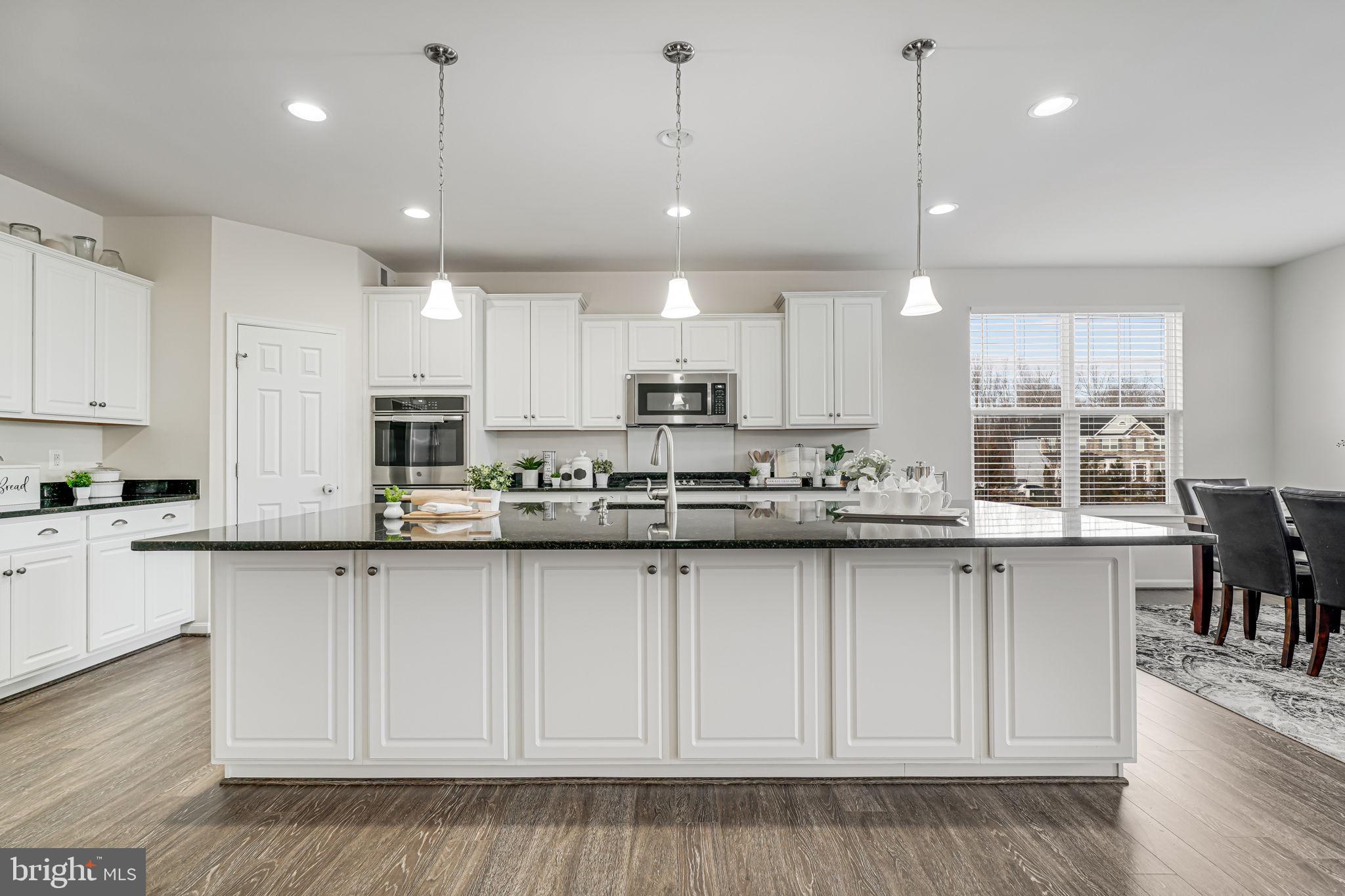 EAGLES POINTE WEST - Residential