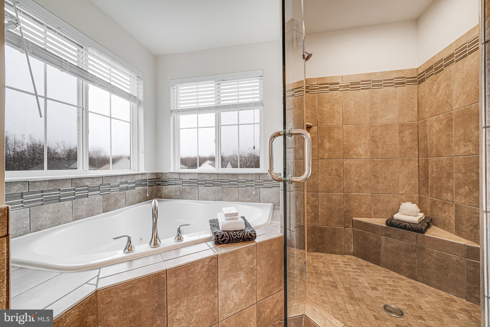 EAGLES POINTE WEST - Residential