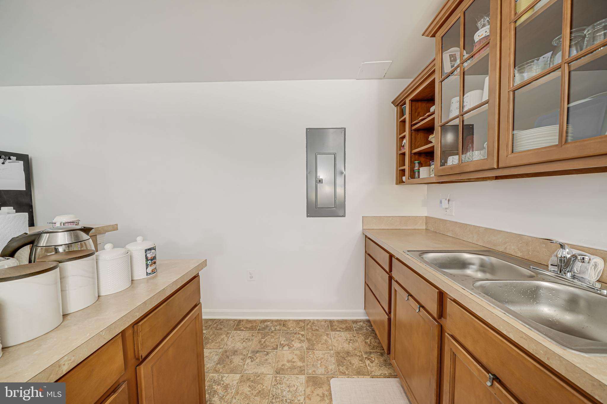 EAGLES POINTE WEST - Residential