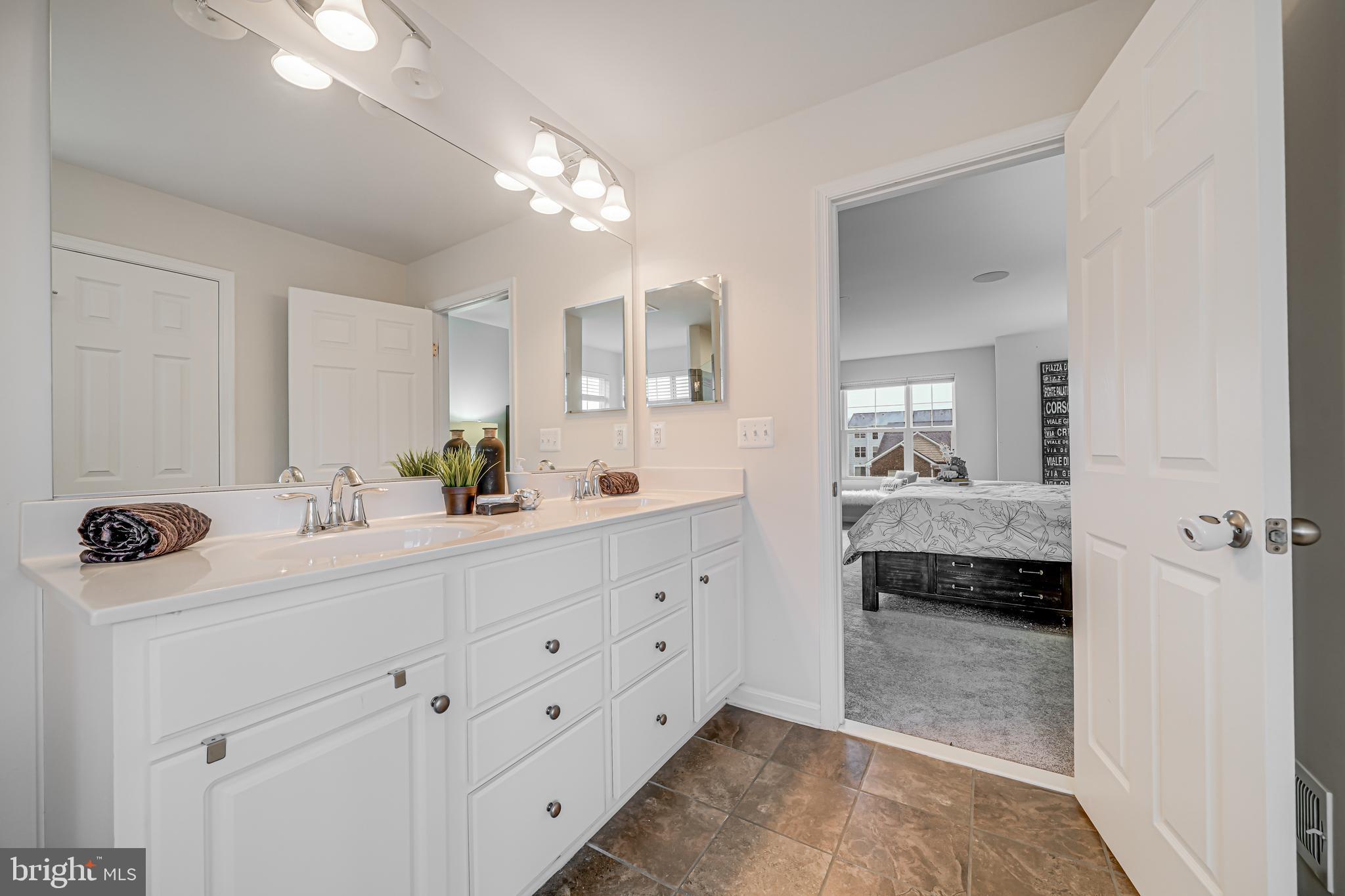 EAGLES POINTE WEST - Residential