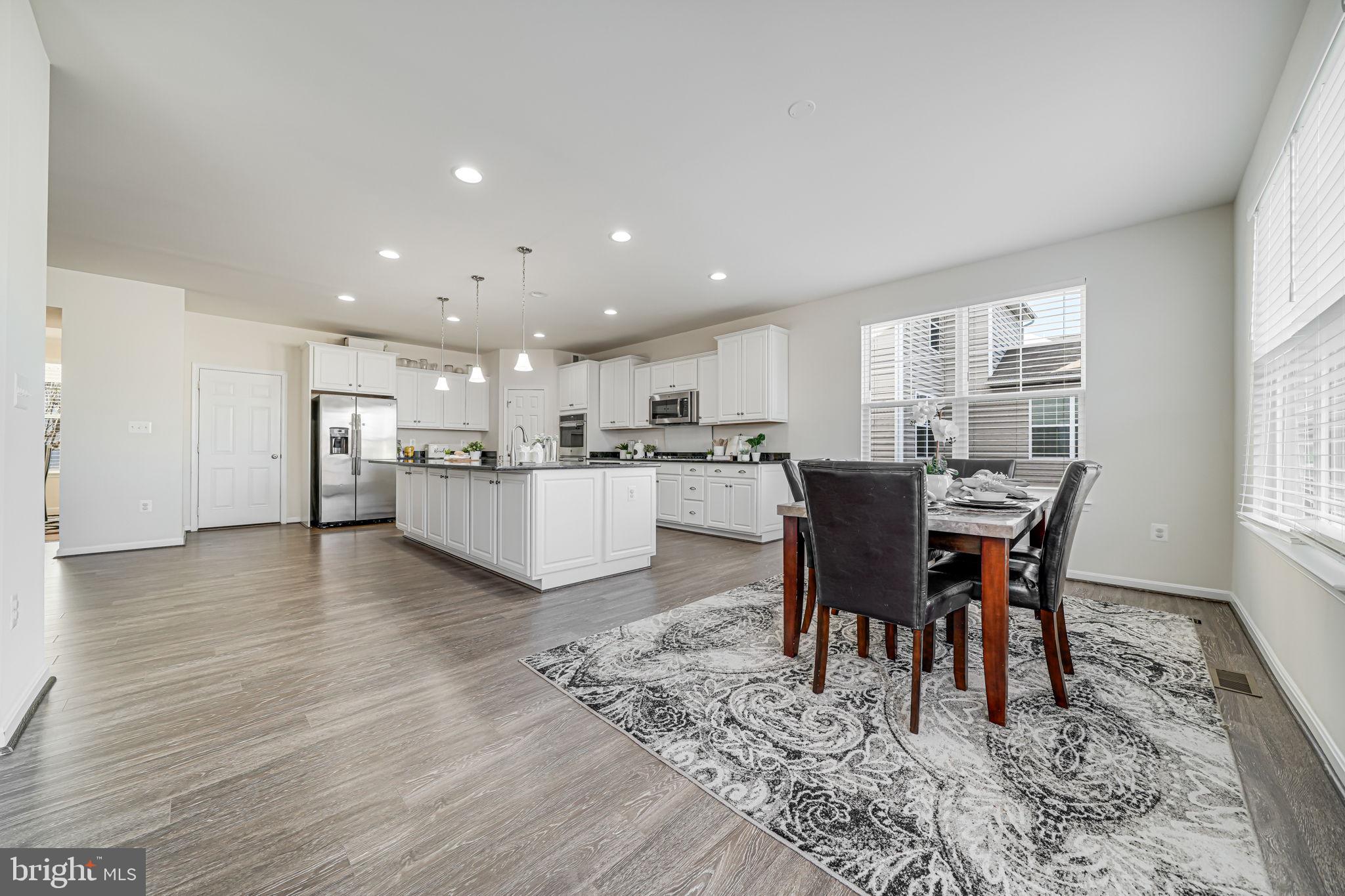 EAGLES POINTE WEST - Residential