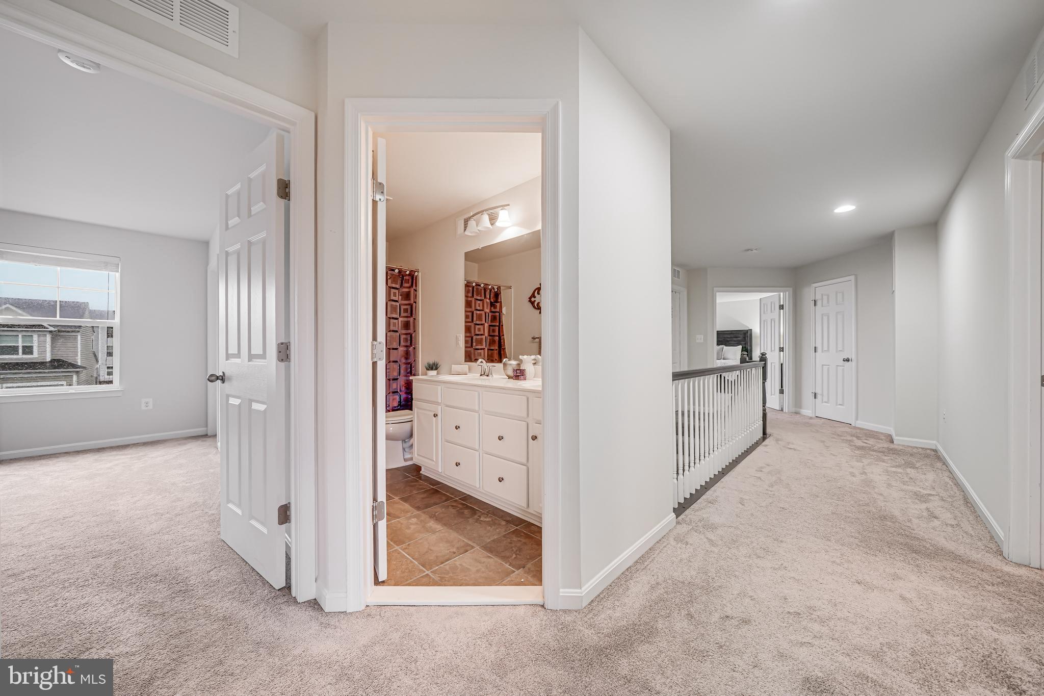 EAGLES POINTE WEST - Residential