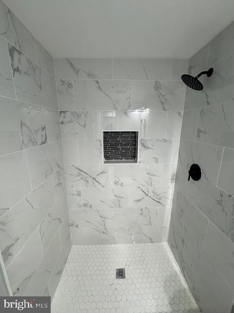 WESTHAMPTON TOWNHOUSES P - Residential