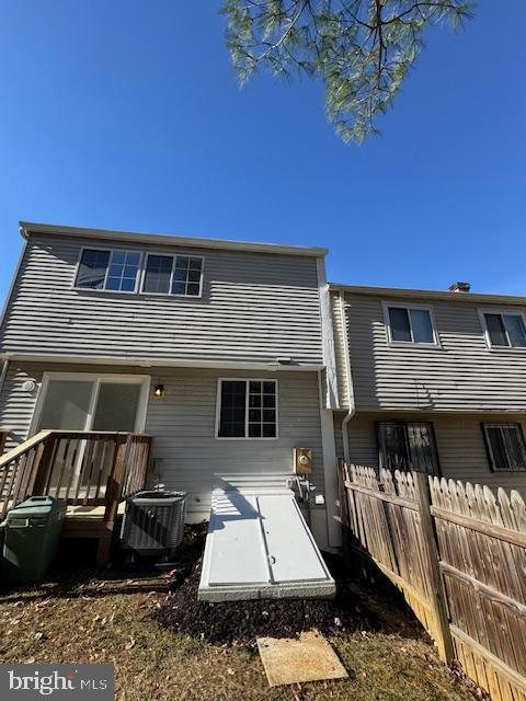 WESTHAMPTON TOWNHOUSES P - Residential