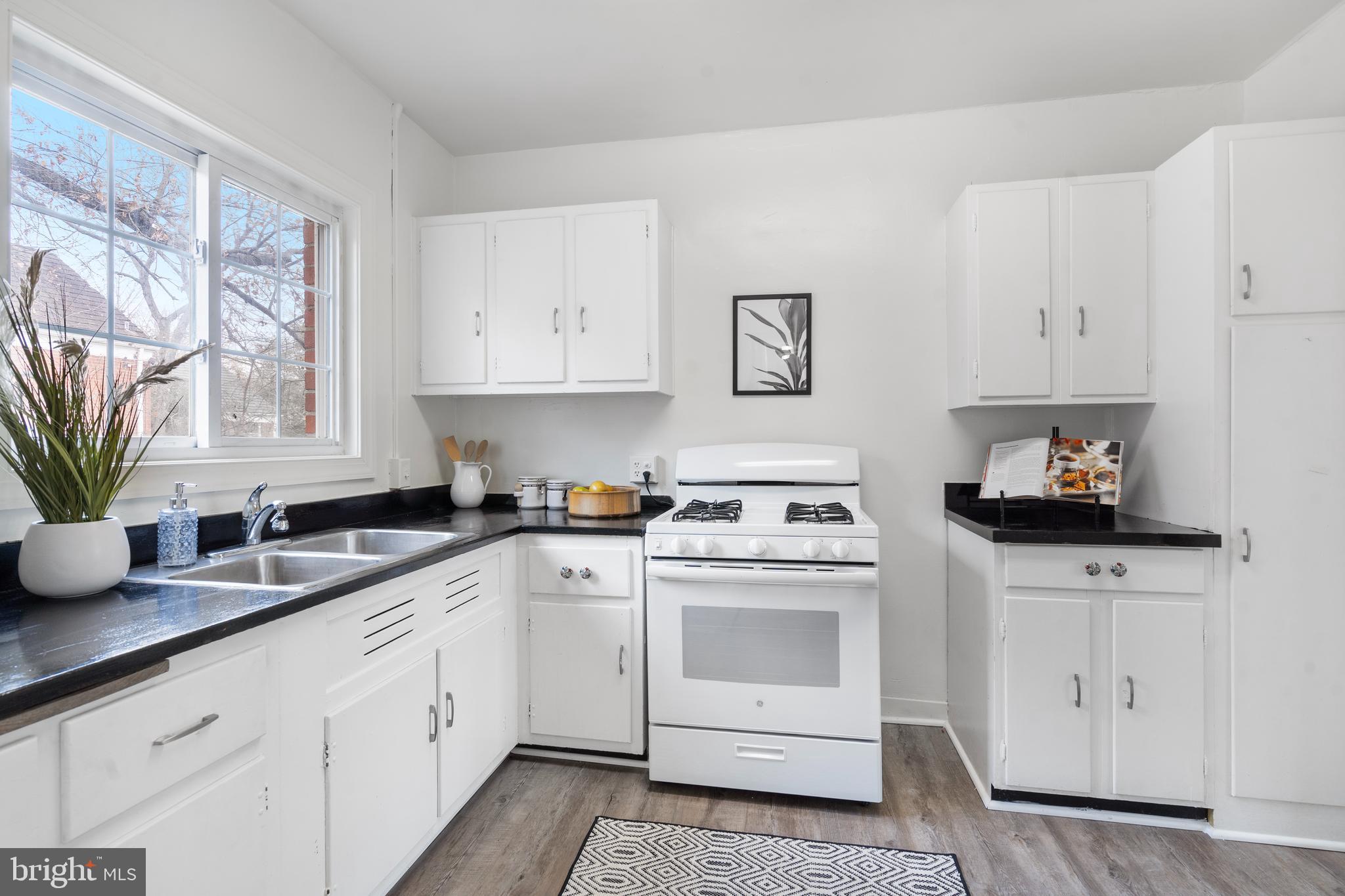 PARKFAIRFAX - Residential