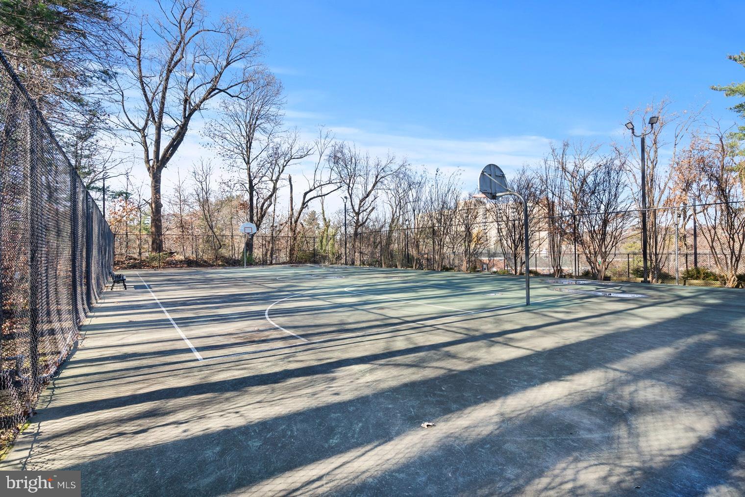 PARKFAIRFAX - Residential