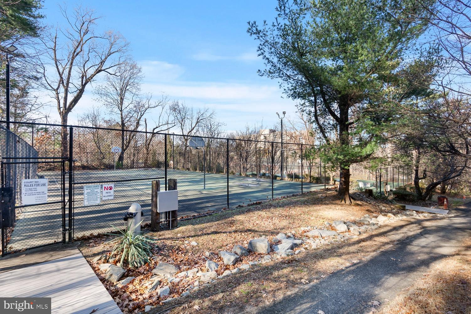 PARKFAIRFAX - Residential