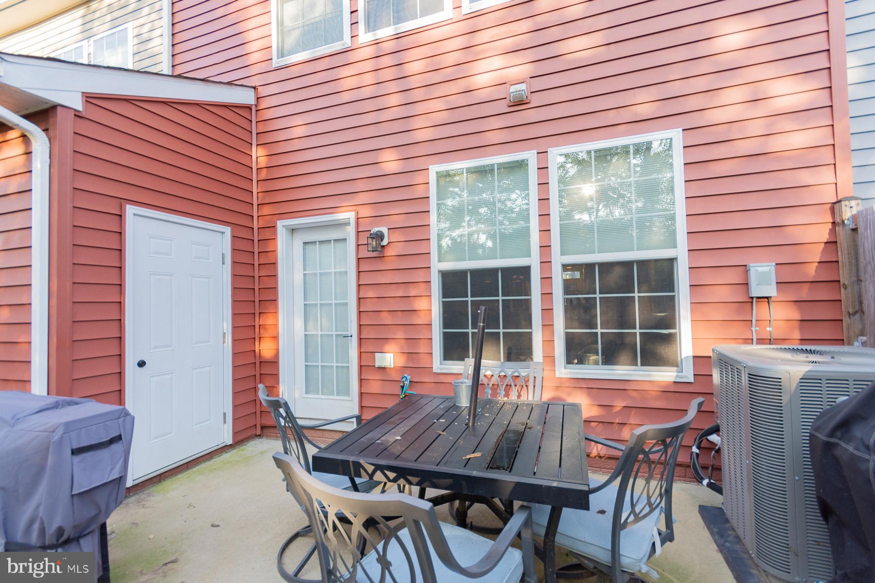 MCCAULEY CROSSING - Residential