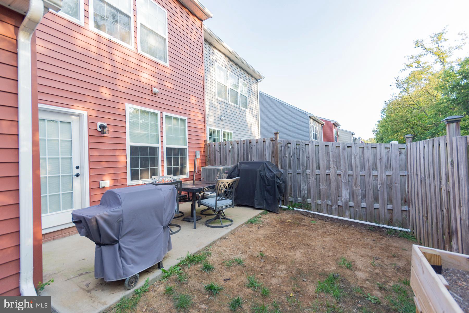 MCCAULEY CROSSING - Residential