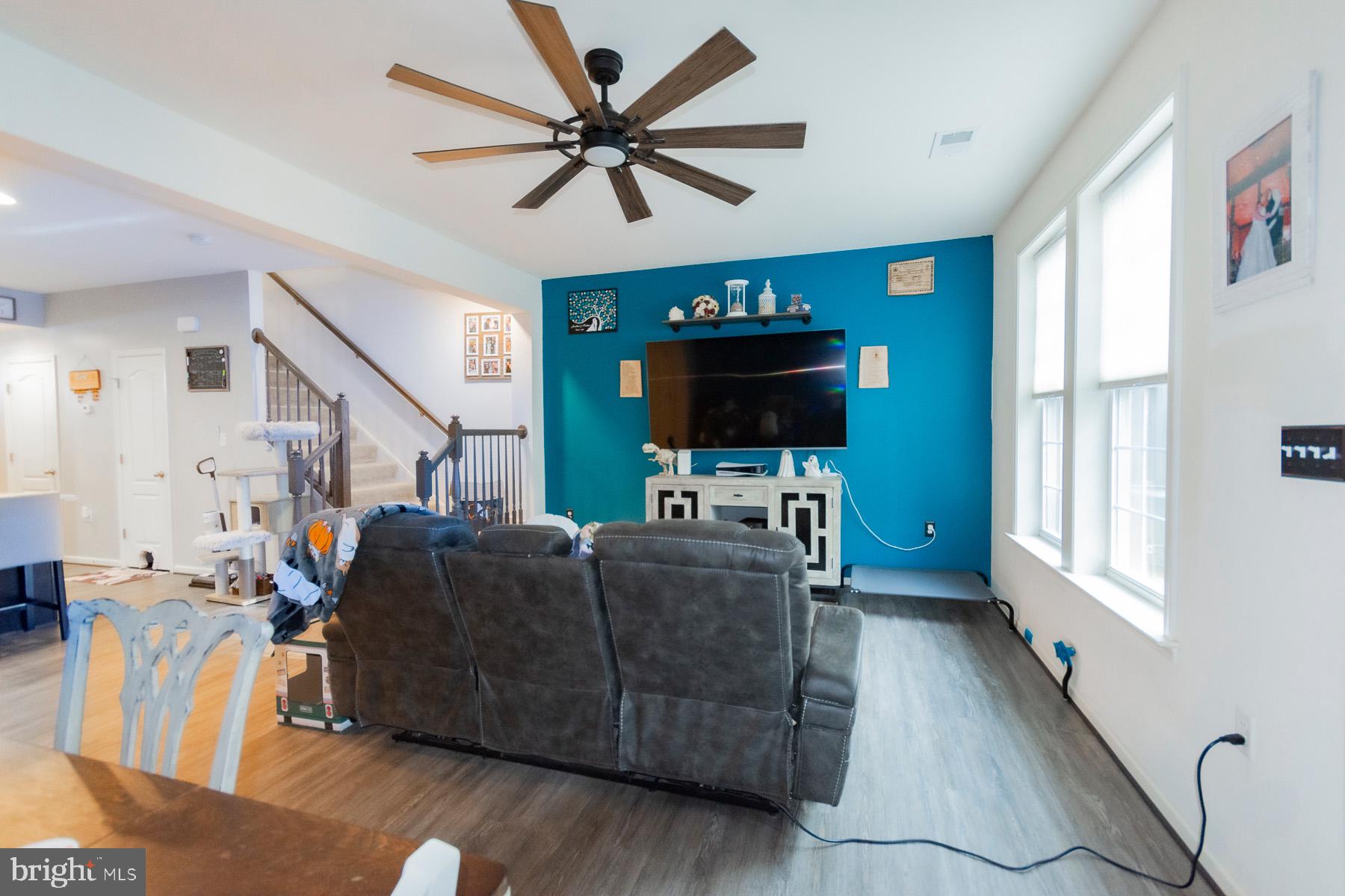 MCCAULEY CROSSING - Residential