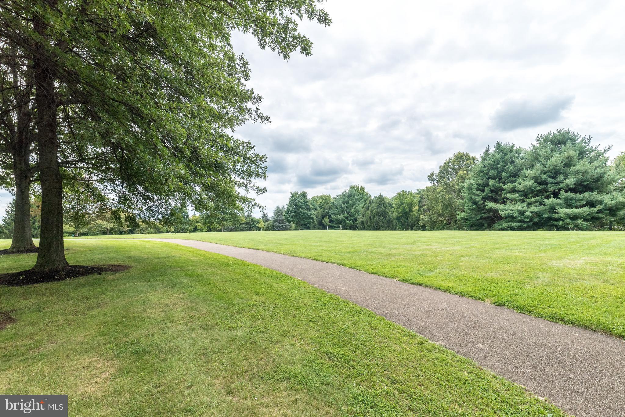 115 MACKLENBURG DRIVE L 20G