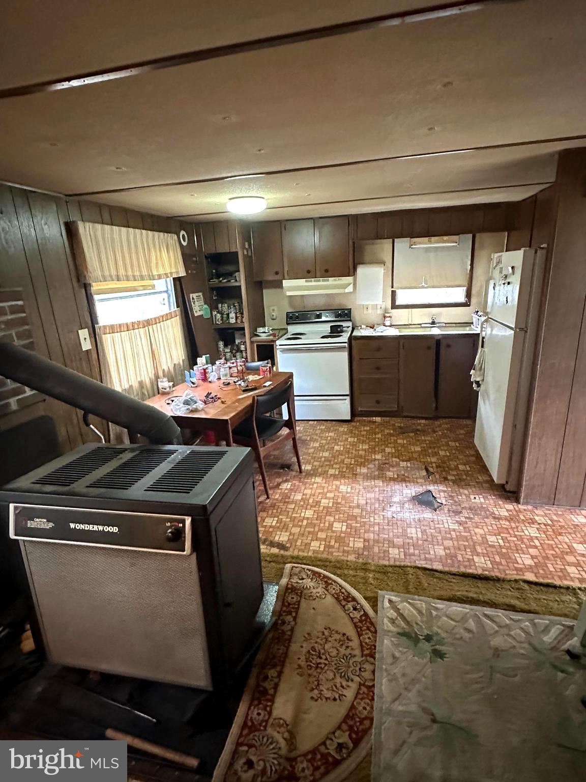 NONE-UNRESTRICTED - Residential