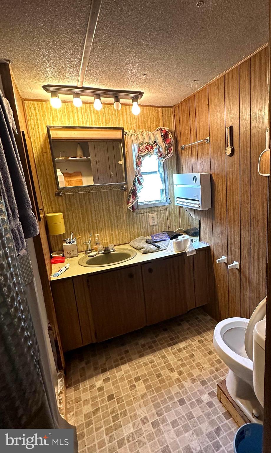 NONE-UNRESTRICTED - Residential