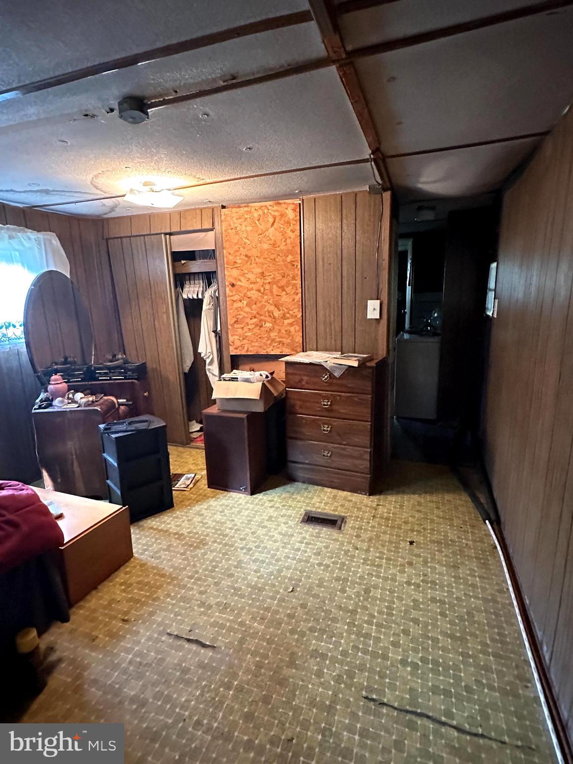 NONE-UNRESTRICTED - Residential