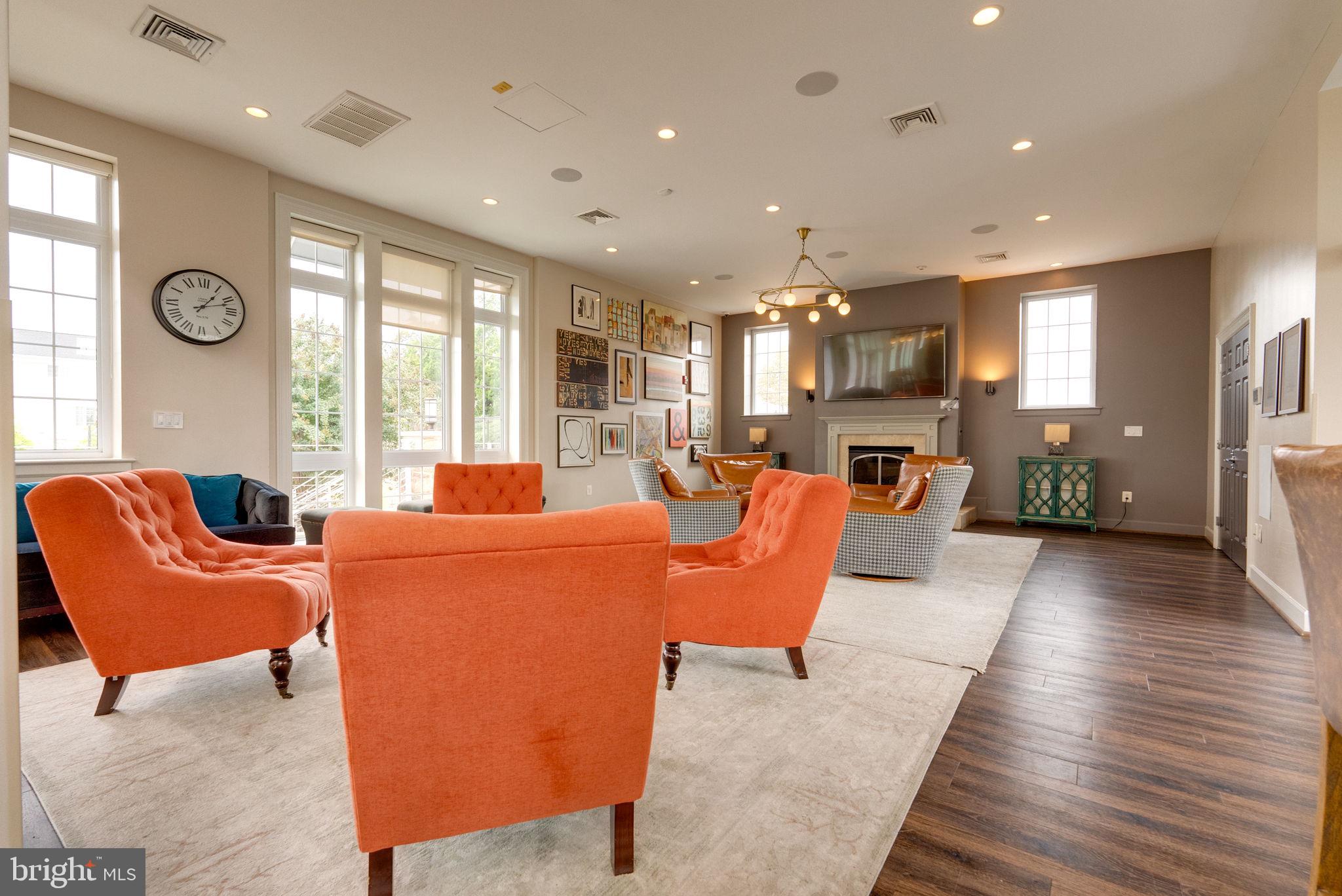 WEST VILLAGE OF SHIRLINGTON - Residential