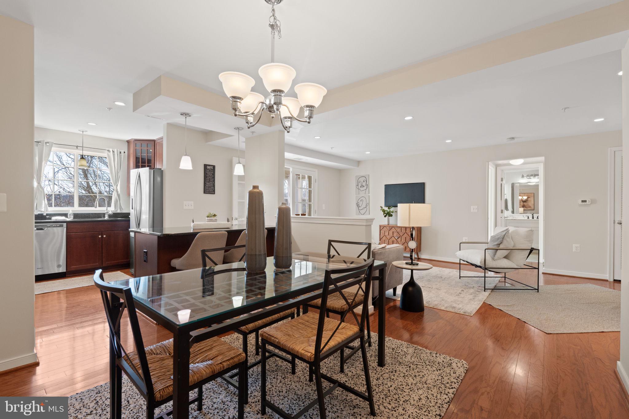 WEST VILLAGE OF SHIRLINGTON - Residential