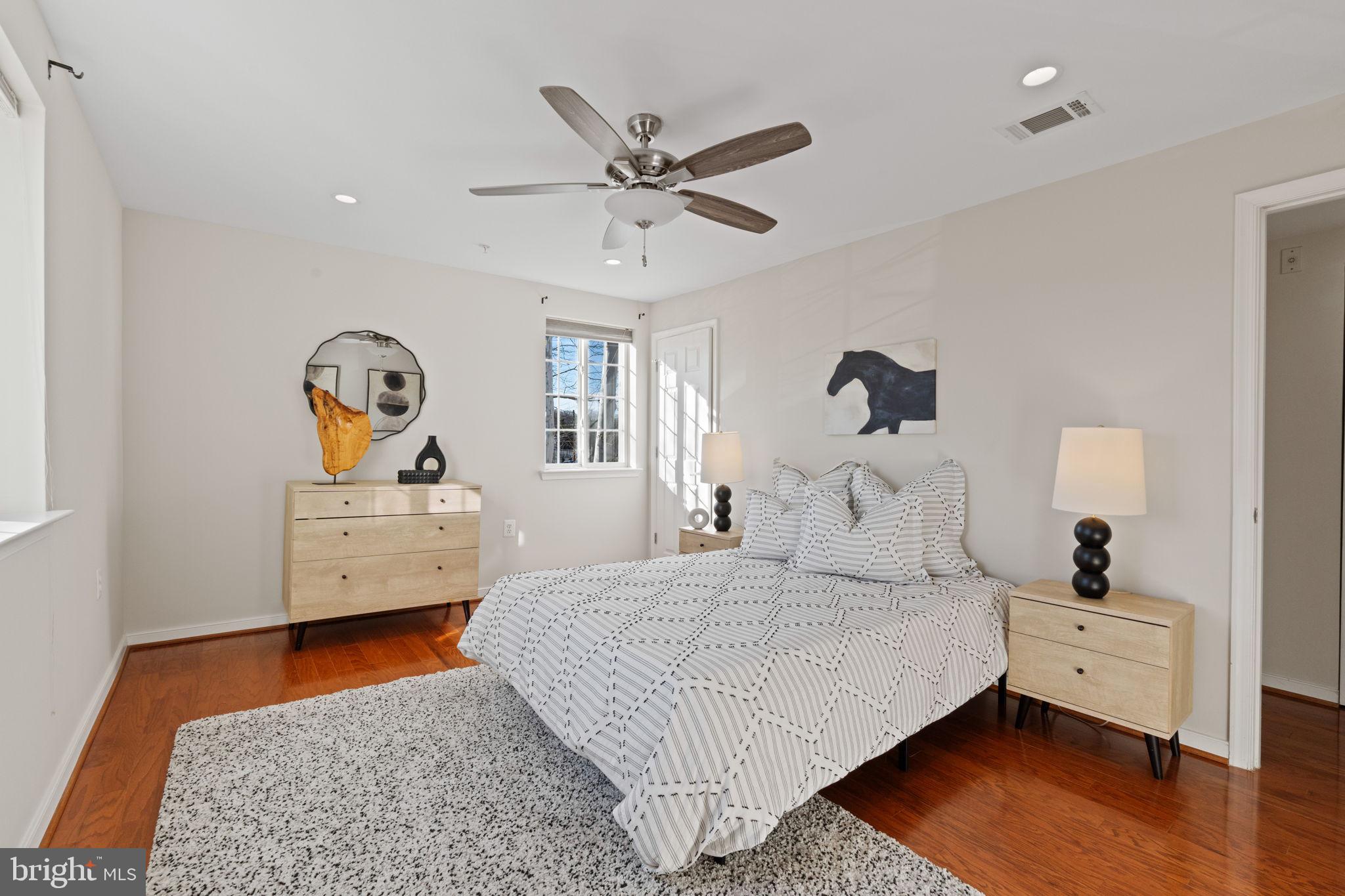 WEST VILLAGE OF SHIRLINGTON - Residential