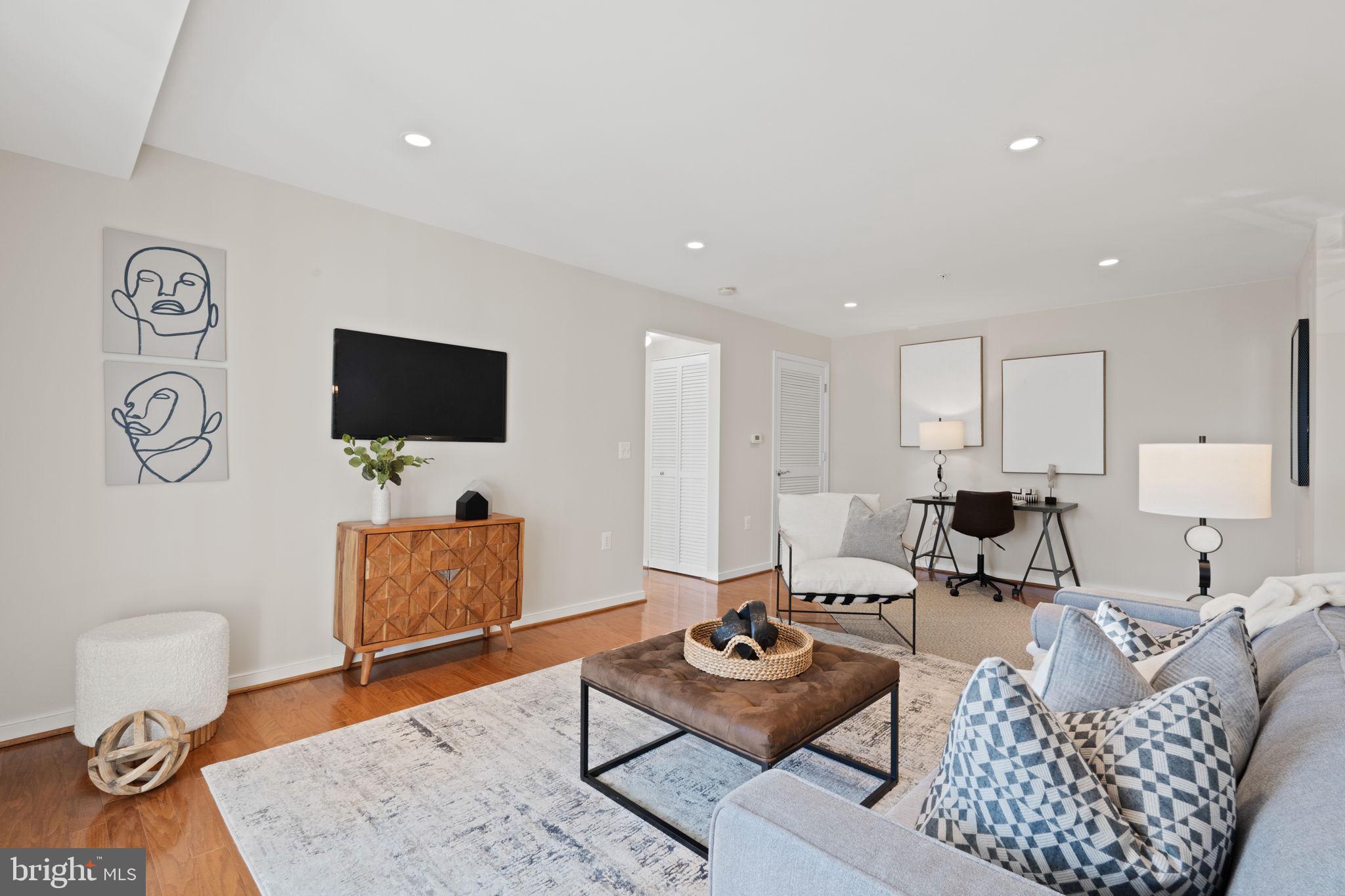 WEST VILLAGE OF SHIRLINGTON - Residential