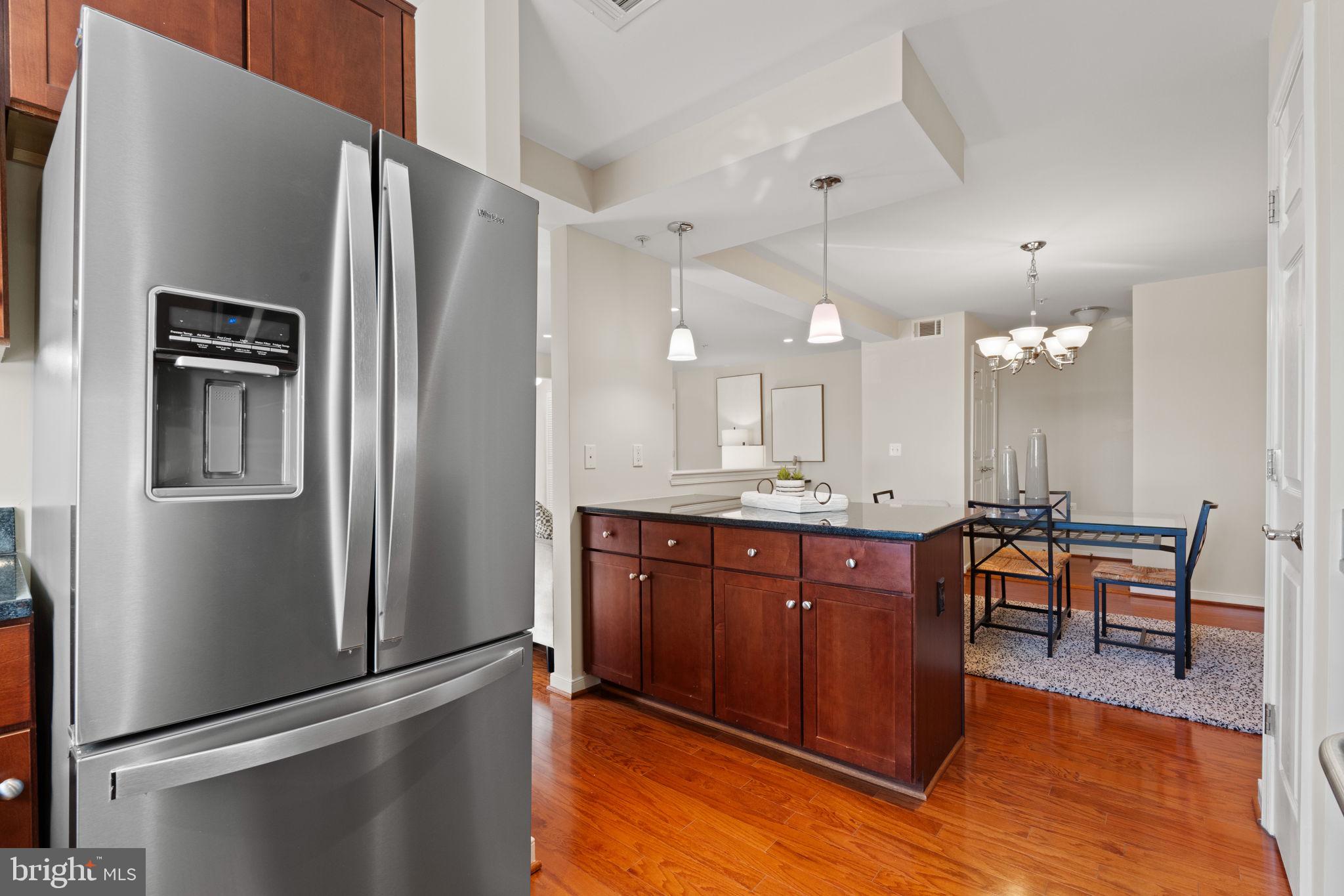 WEST VILLAGE OF SHIRLINGTON - Residential