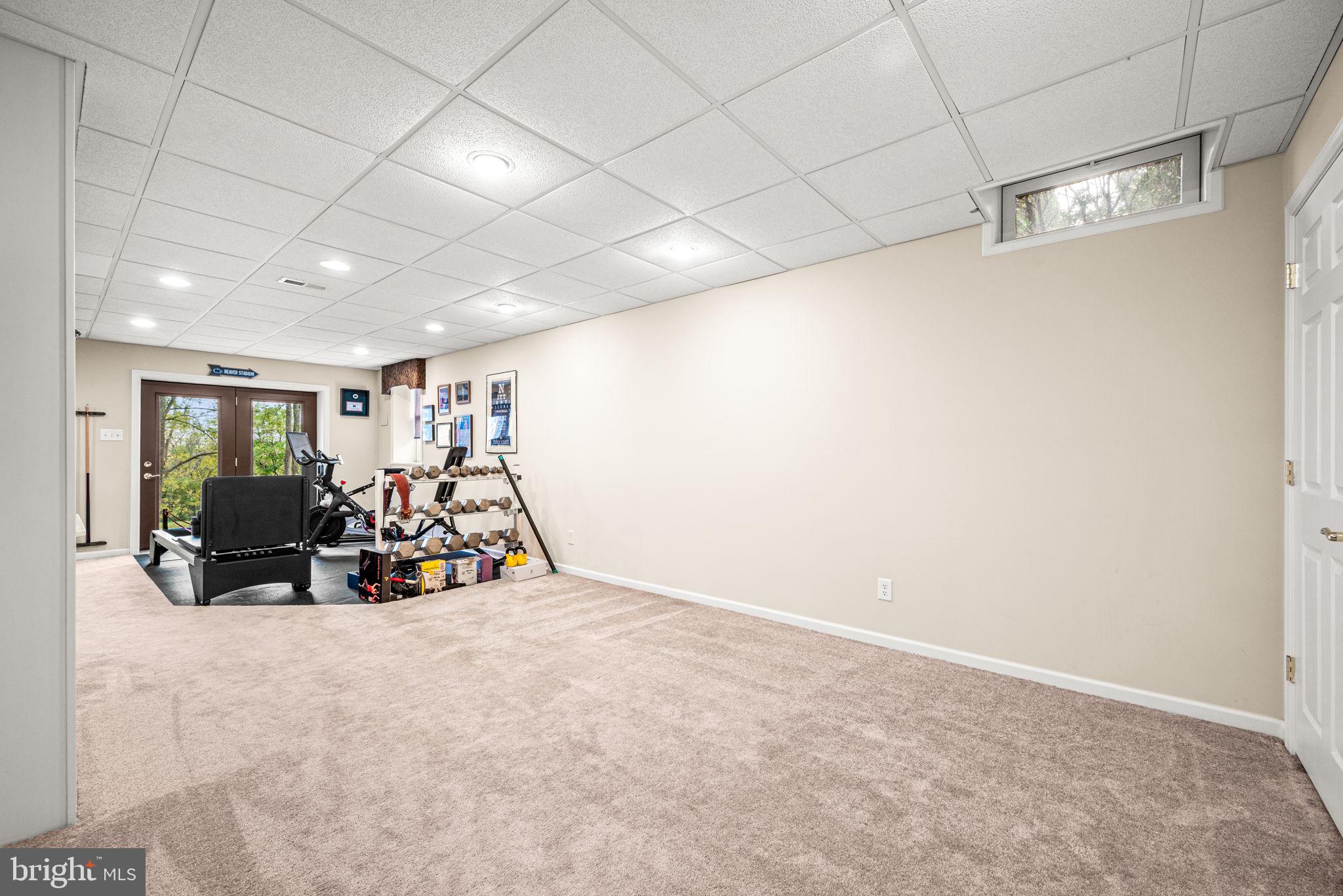 PROVIDENCE OAKS - Residential