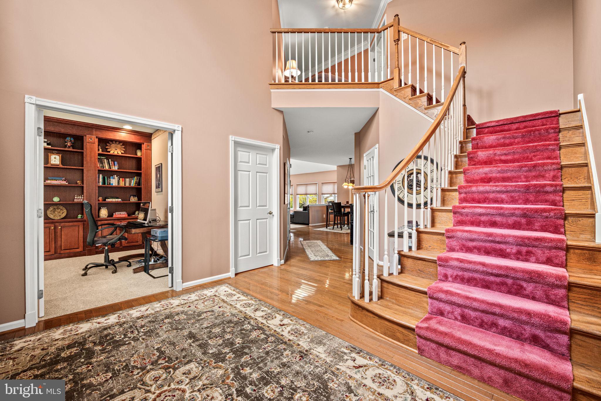 PROVIDENCE OAKS - Residential