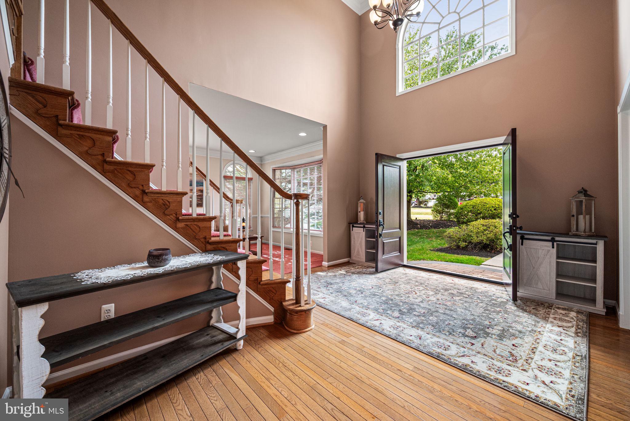 PROVIDENCE OAKS - Residential