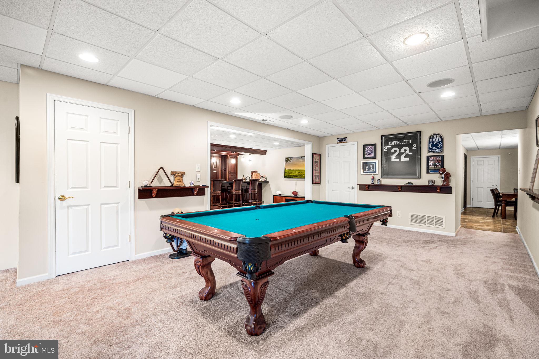 PROVIDENCE OAKS - Residential