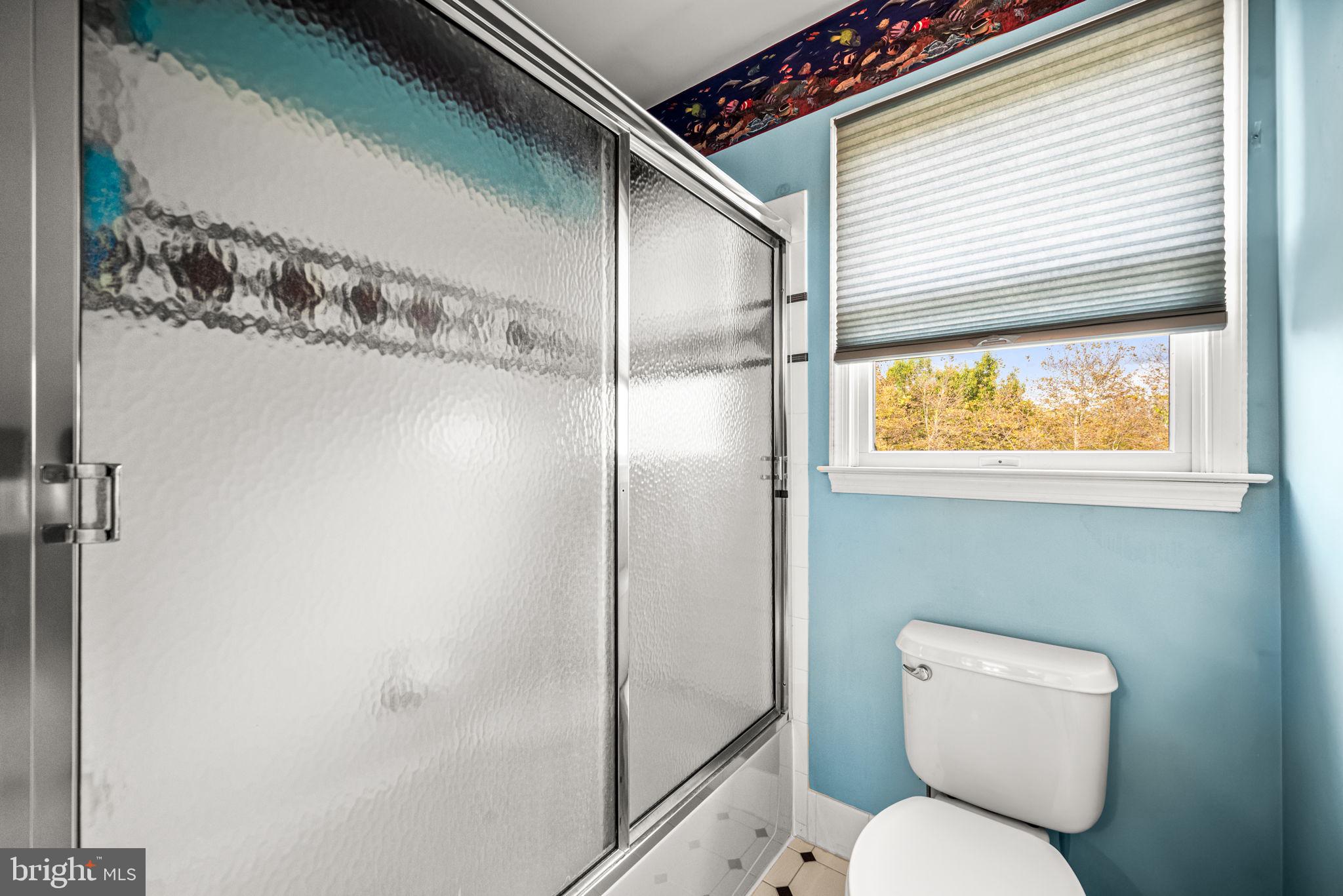 PROVIDENCE OAKS - Residential