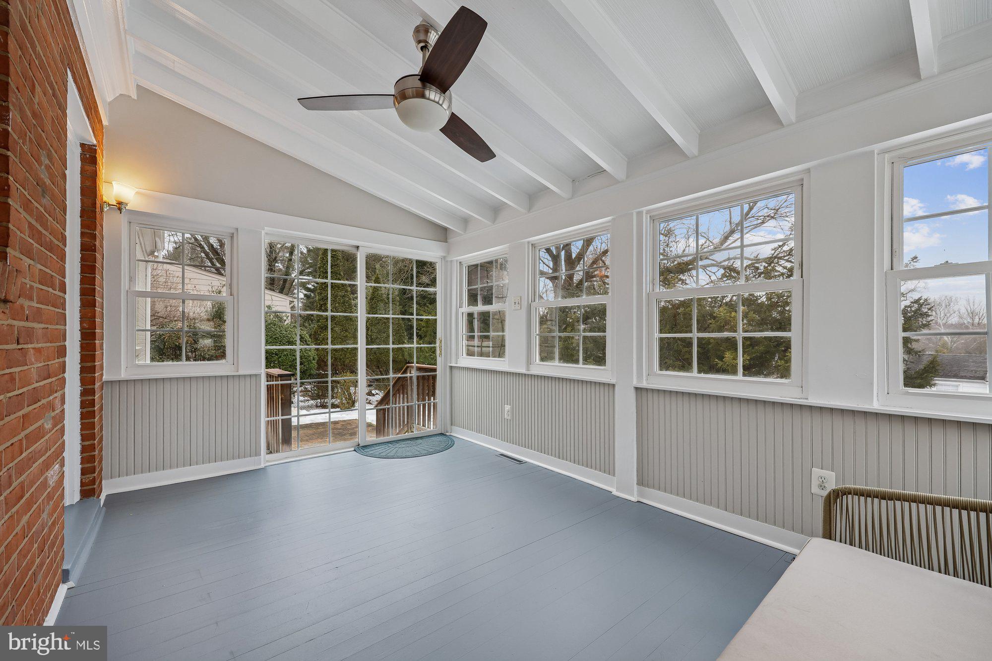 PARKWOOD - Residential